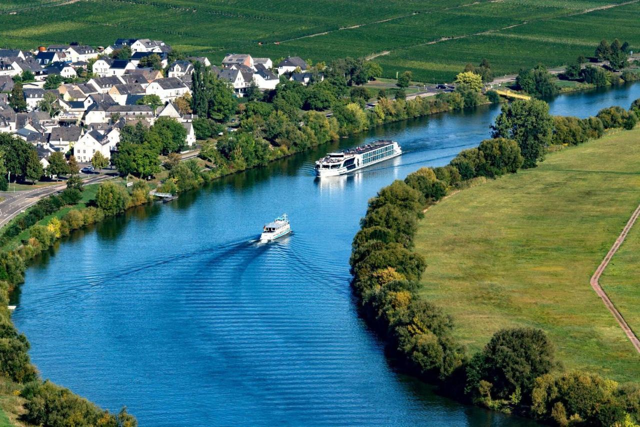 Hotel Gastehaus-Weingut Loersch Leiwen Exteriér fotografie